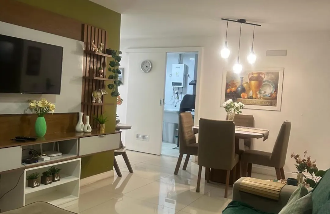 apartamento de frente para o mar com linda area de lazer-1